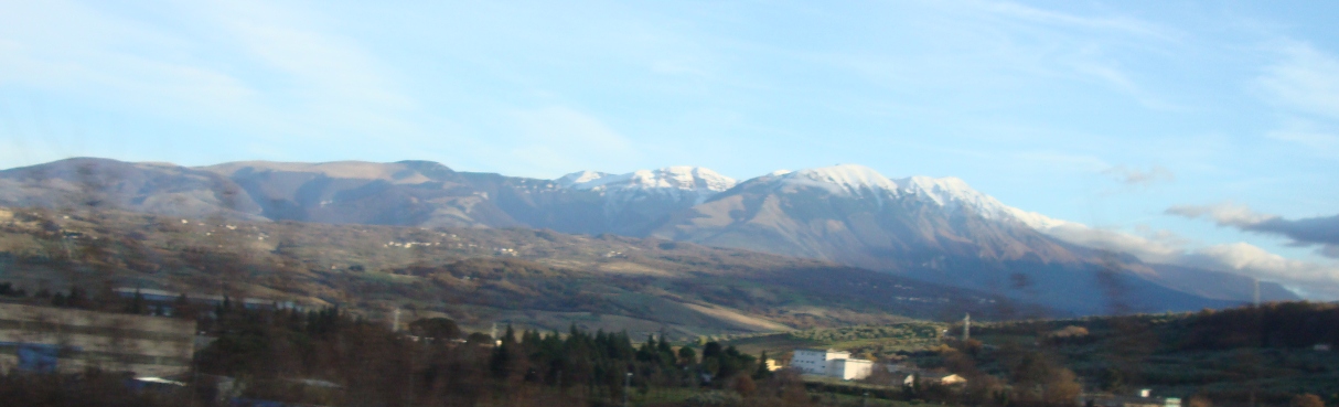 Montañas en el entorno de L' Aquila